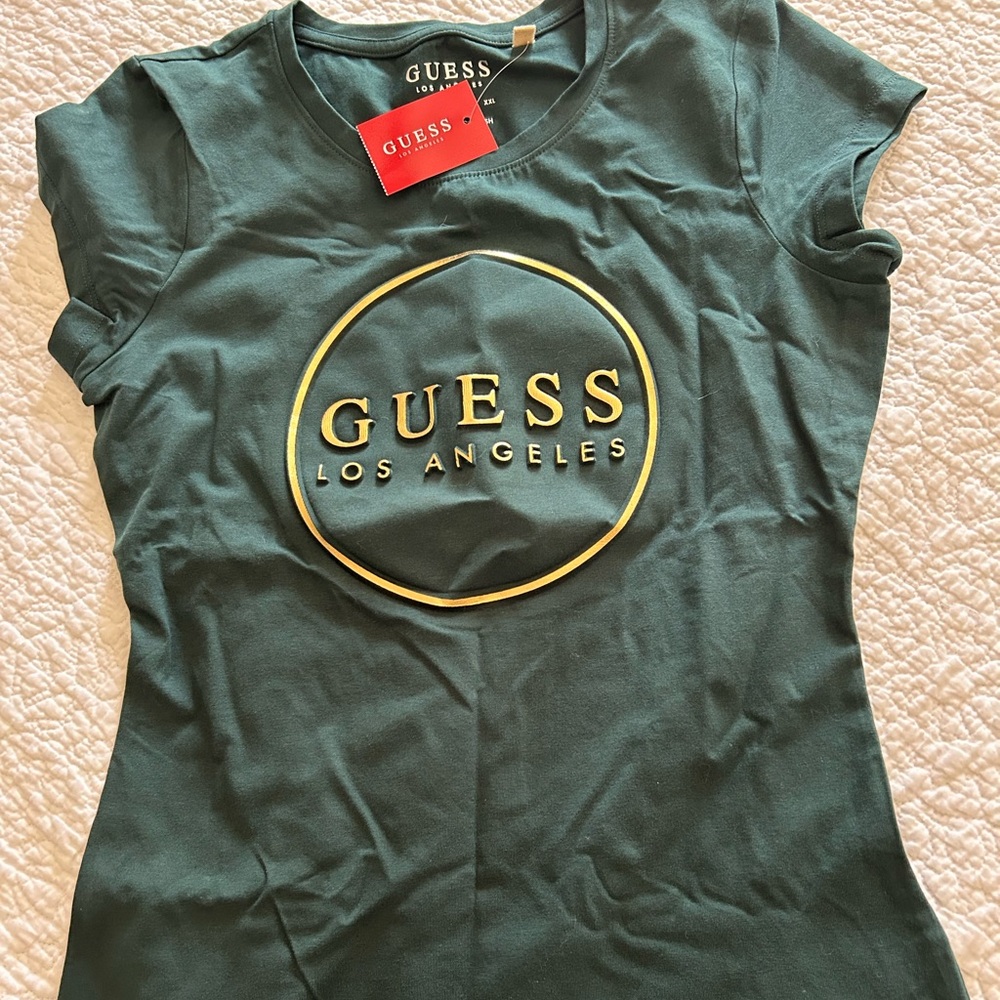Green color/ size medium/Guess